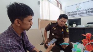 Kejati Papua Tangkap DPO Korupsi dan Pencucian Uang Rp 128 M