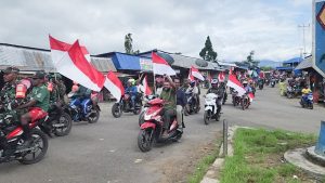 Masyarakat Pegubin Bersama TNI/Polri Gelar Pawai Merah Putih