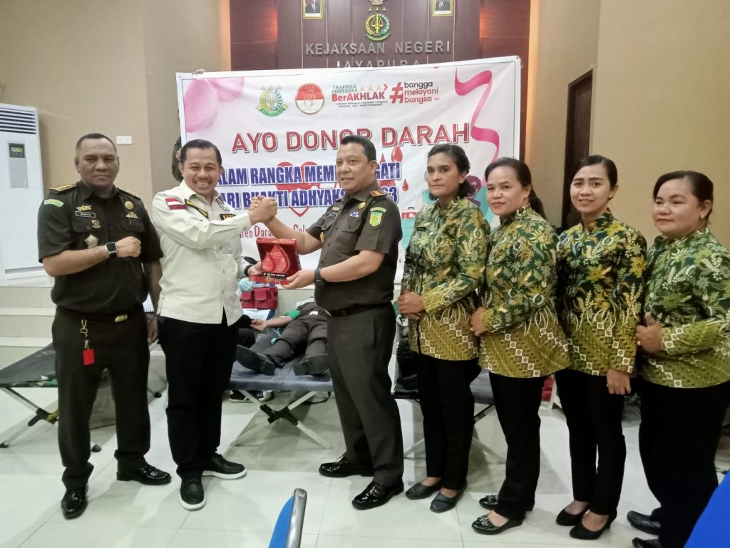 Sambut Hari Bakti Adhyaksa, Kejari Jayapura Gelar Donor Darah