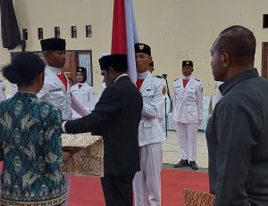 Bupati Gusbager Kukuhkan Paskibraka Kabupaten Keerom