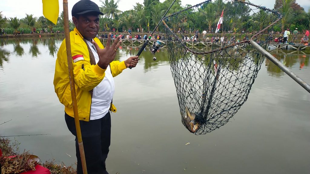 Rayakan HUT RI, Golkar Keerom Gelar Lomba Mancing