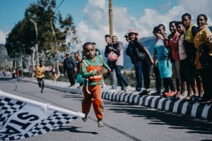 Semarak HUT RI, Pemda Puncak Jaya Gelar Lomba Lari Merathon 5 KM