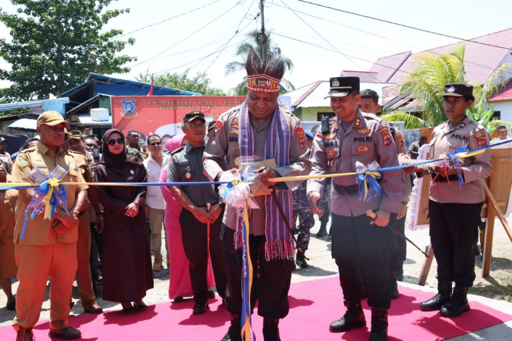 Kapolda Papua Resmikan Mako Sat Polairud Polres Sarmi