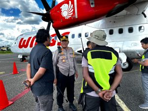 Pesawat Wings Air IW 1646 ATR 700 PK WGT Ditembaki Saat Ingin Mendarat di Bandara Nop Goliat Dekai