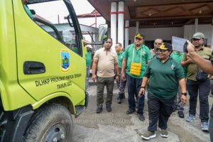 Peringati HPSN, Pj Gubernur Papua Tengah Ajak Masyarakat Aktif Atasi Polusi Plastik