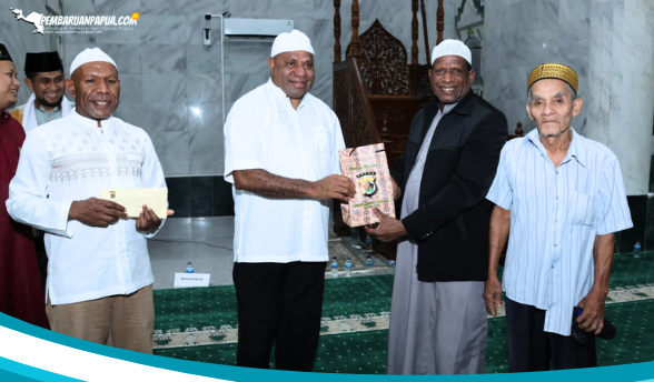 Lanjutkan Safari Ramadhan, Kali Ini Kapolda Kunjungi Masjid Al-Mu’minun Polda Papua dan Masjid Raya Baiturrahim