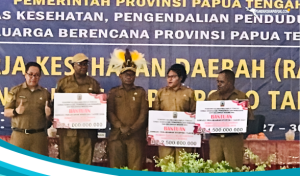 Berhasil Atasi Stunting, Pemda Puncak Jaya Dapatkan Penghargaan Dari Pemprov Papua Tengah