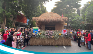 Kalahkan Provinsi Lainnya, Mobil Hias Motif Honai Papua Pegunungan Jadi Juara Satu