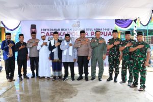 Kapolda Papua Terus Salurkan Qurban, Perkokoh Hubungan dengan Umat Muslim Papua