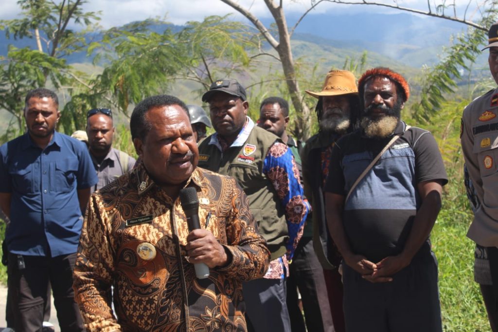 Pj Bupati Lanny Jaya dan Pj Gubernur Papua Pegunungan Lakukan Pendekatan Sosial Guna AKhiri Pertikaian Warga