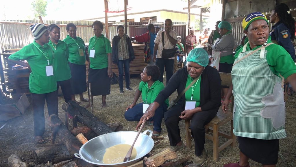 Dispora Menggelar Bimtek Ekonomi Kreatif, Masyarakat Puncak Jaya Akan Segera Produksi Kopi Jahe Sendiri (Otsus)