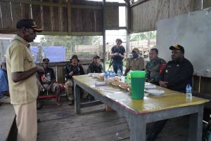 Guna Melihat dan Mendegarkan Aspirasai Masyarakatnya, Pj Bupati Nduga Kungker ke Batas Batu Distrik Krepkuri