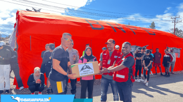 Baliem Running Club Serahkan Bantuan untuk Korban Banjir di Wamena
